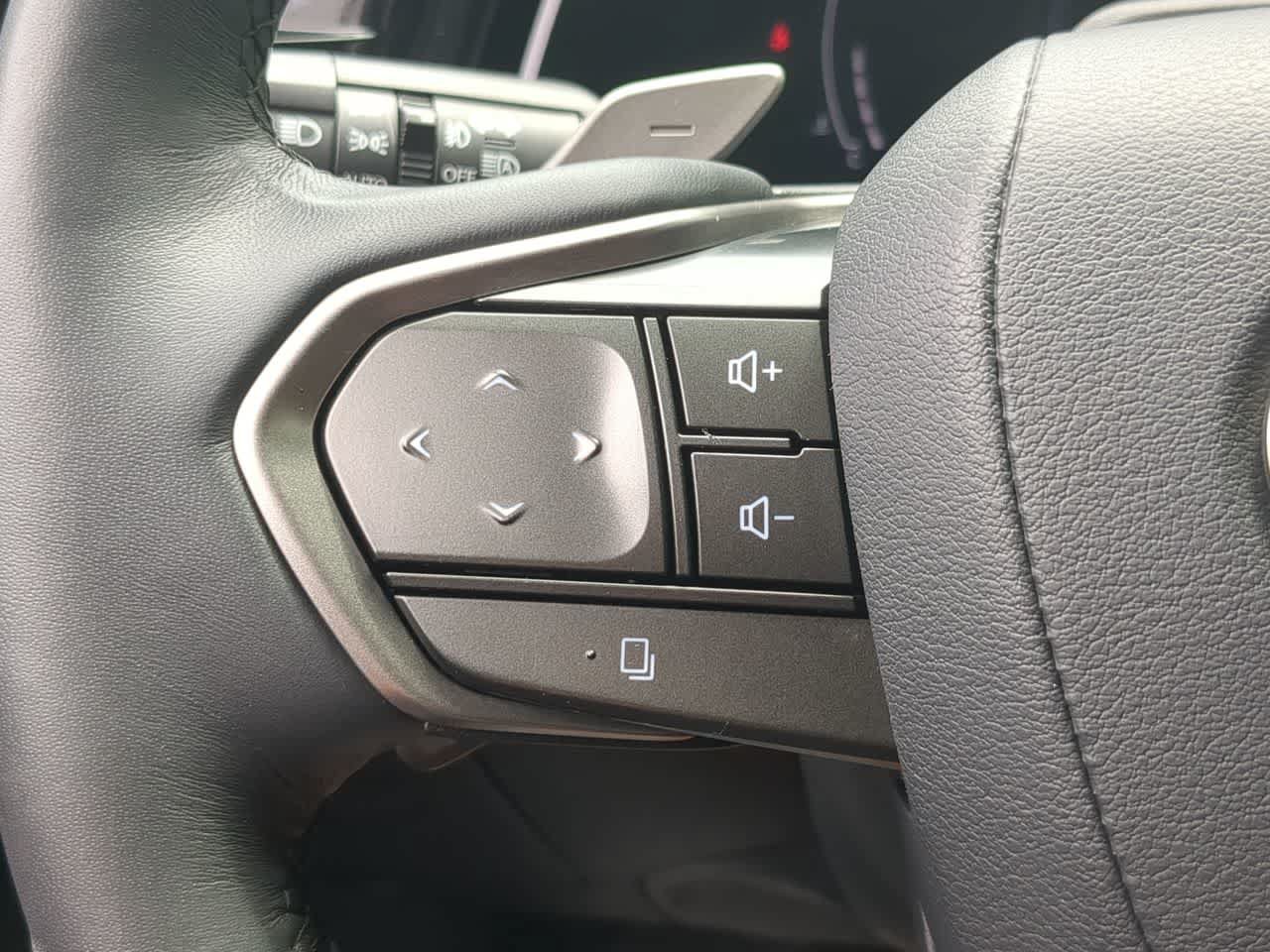 Used 2023 Lexus RX 350 FWD image 25