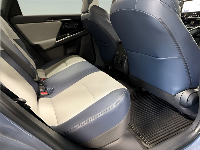 Certified 2023 Subaru Solterra AWD image 34