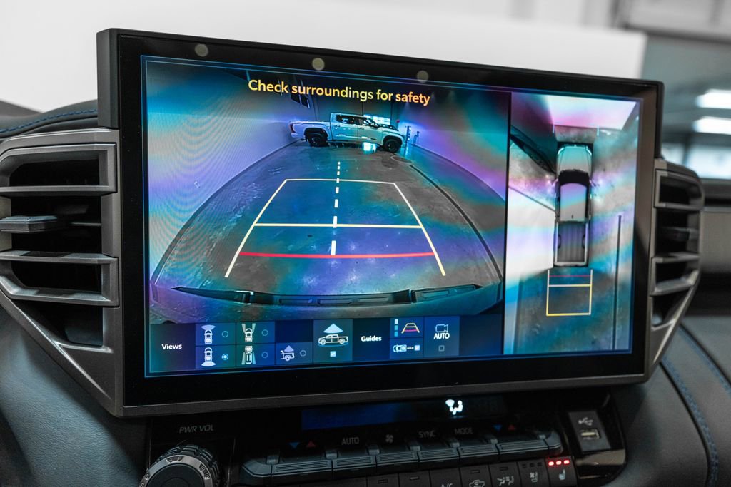 New 2026 Toyota Tundra Platinum AWD/4WD image 32