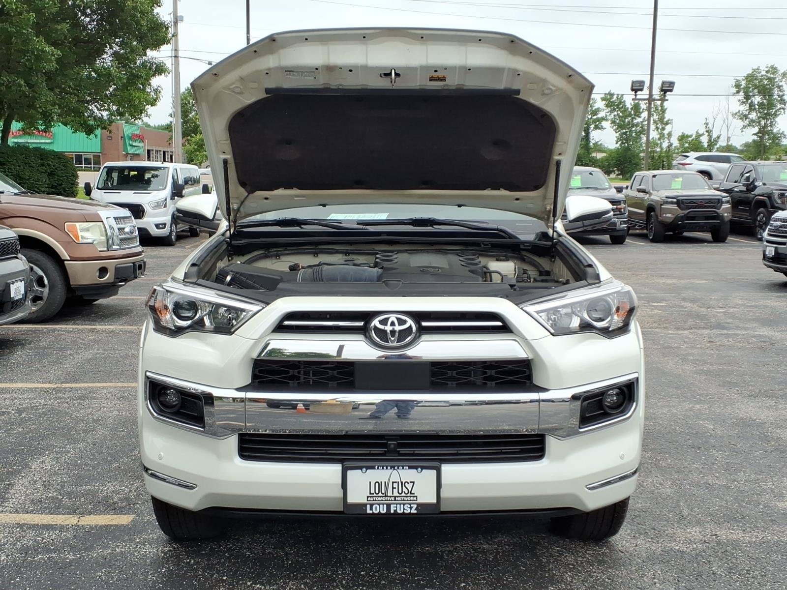 Used 2023 Toyota 4Runner Limited AWD/4WD image 34