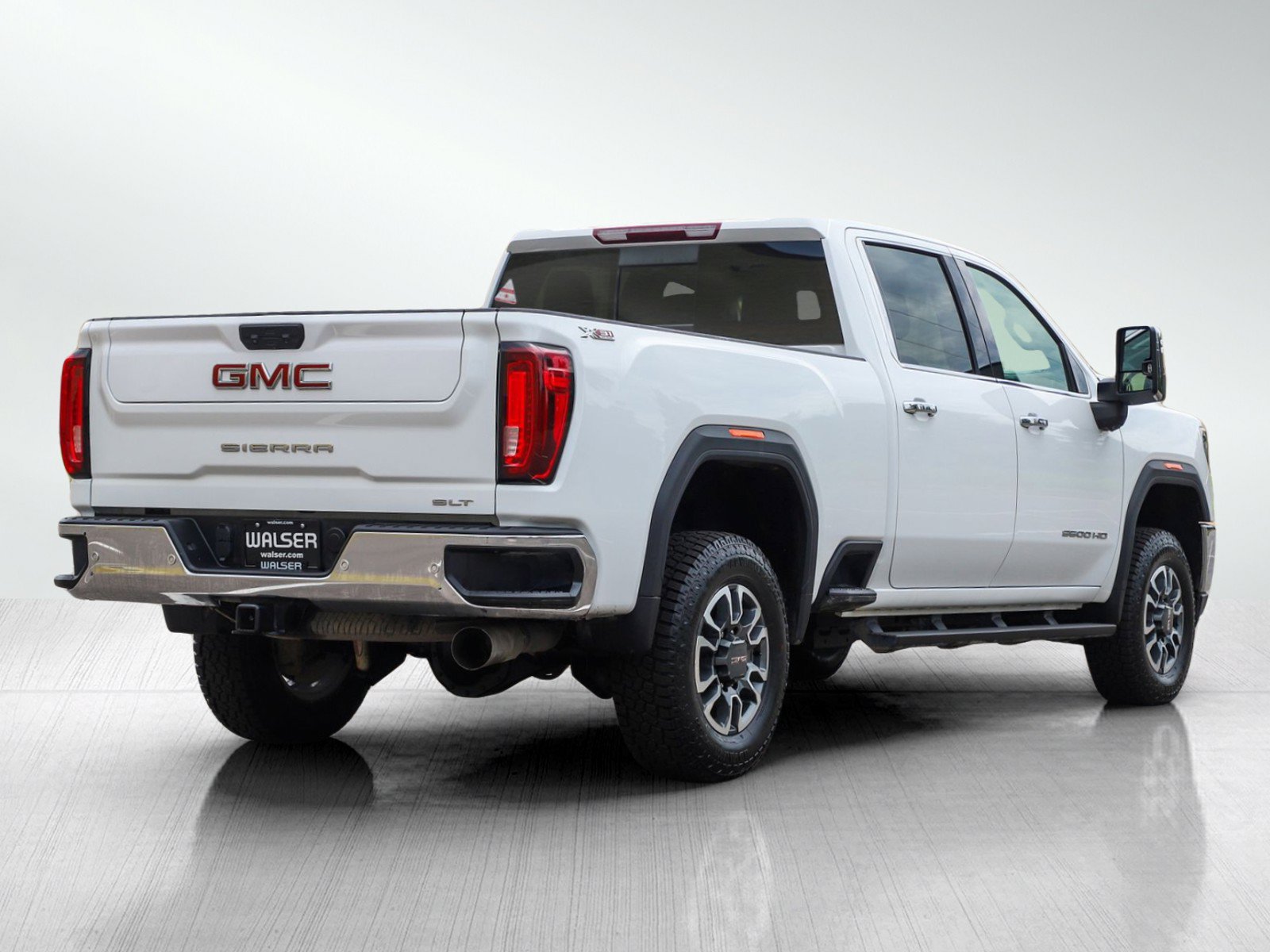 Used 2021 GMC Sierra 3500 SLT w/ SLT Convenience Package AWD/4WD image 5