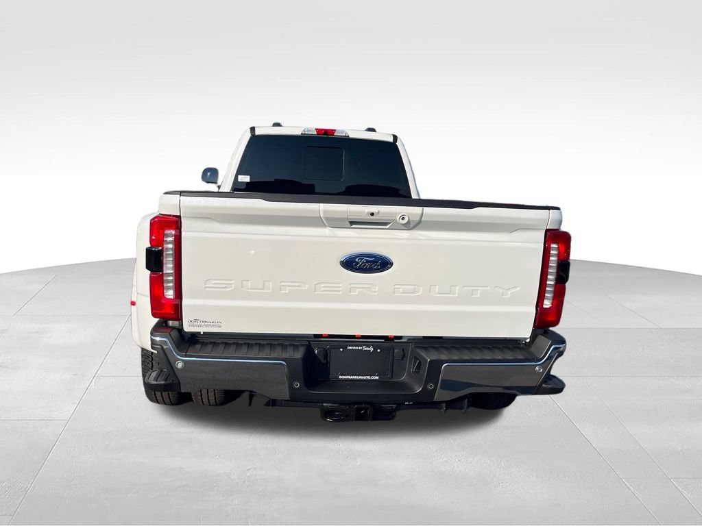 Used 2026 Ford F350 Lariat w/ Lariat Ultimate Package AWD/4WD image 4