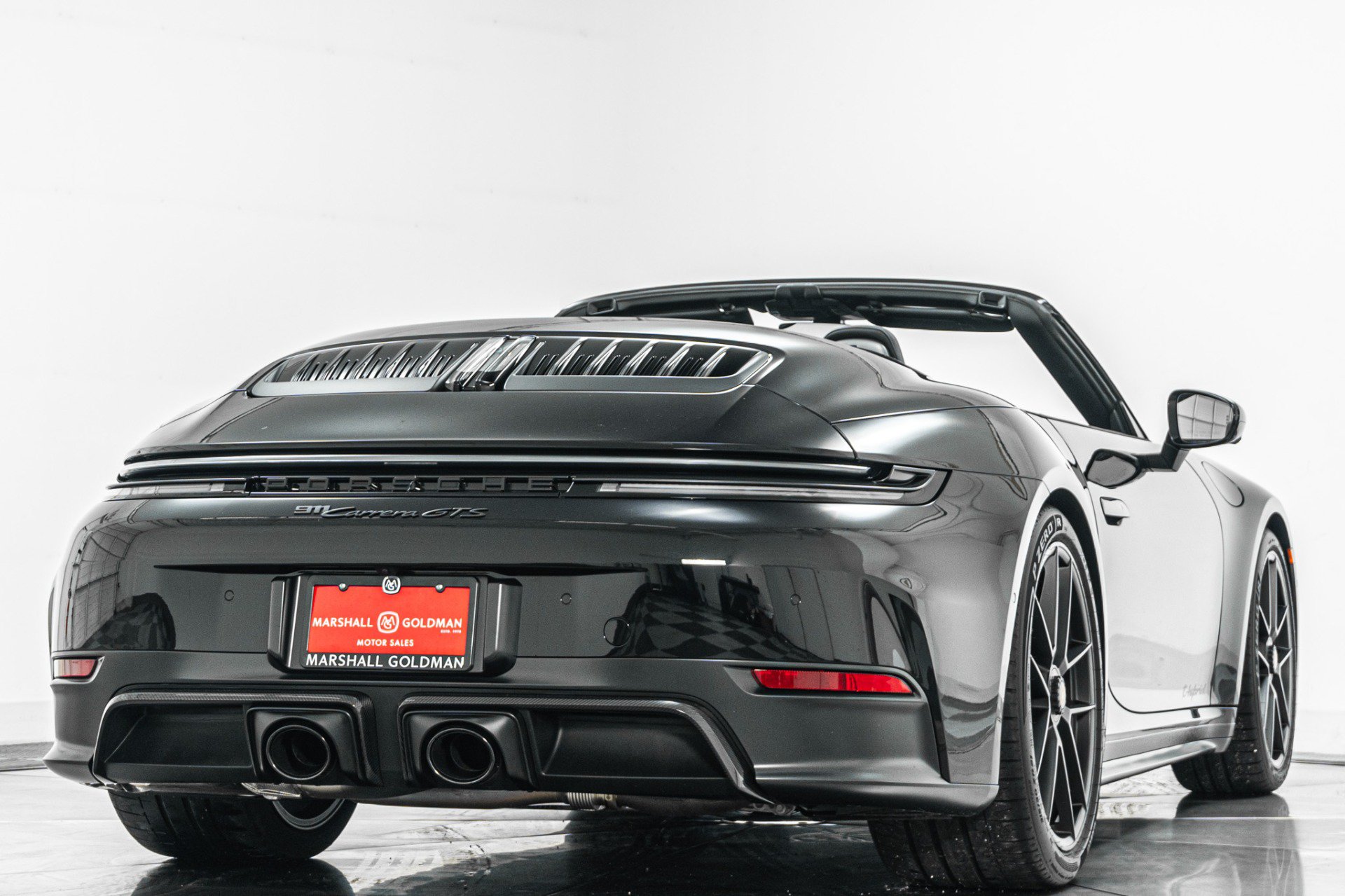 Used 2026 Porsche 911 GTS image 9