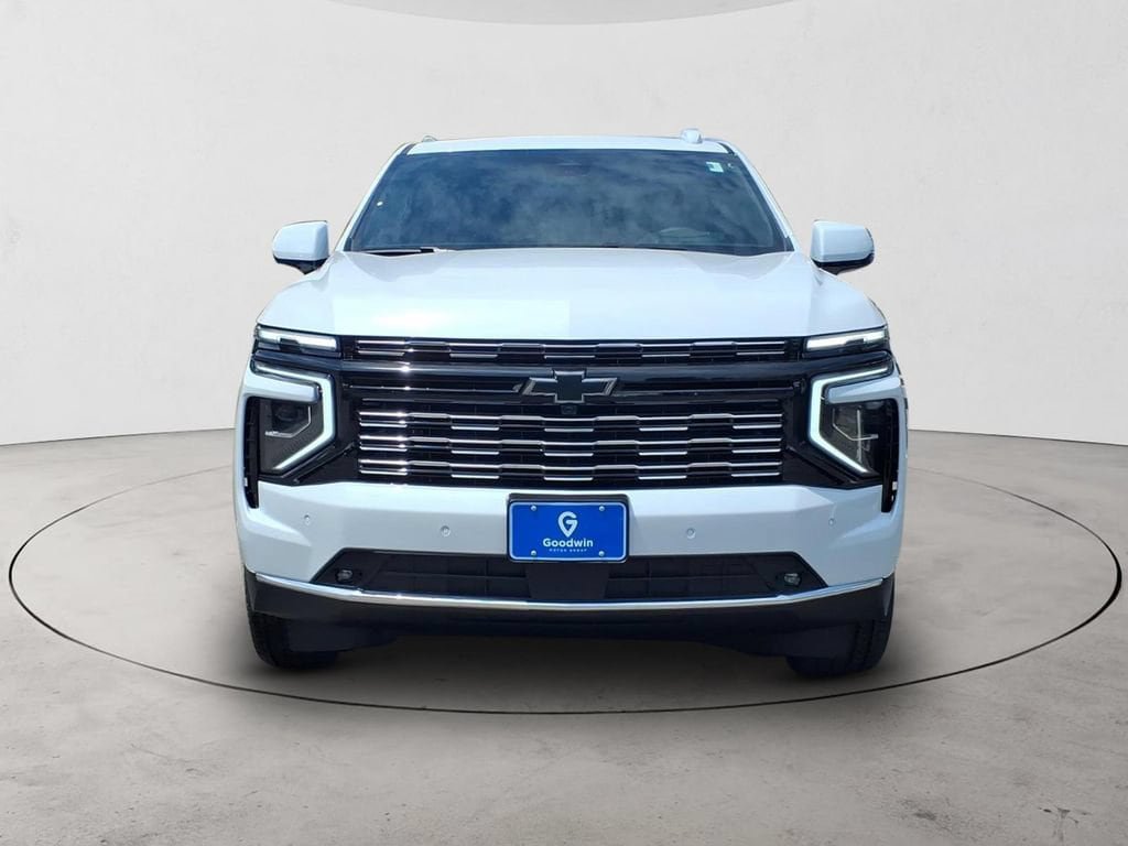 New 2026 Chevrolet Suburban High Country w/ LPO, Illumination Package AWD/4WD image 2