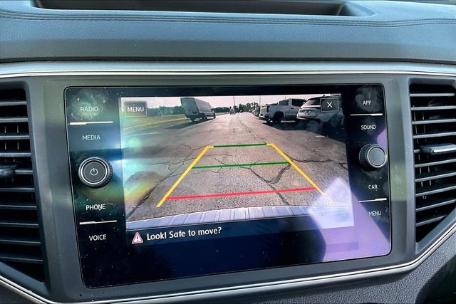 Used 2019 Volkswagen Atlas SE w/ Panoramic Sunroof Package FWD image 14