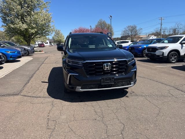Used 2025 Honda Pilot Touring image 27