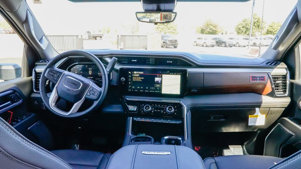 New 2026 GMC Sierra 2500 Denali w/ Denali Reserve Package image 18