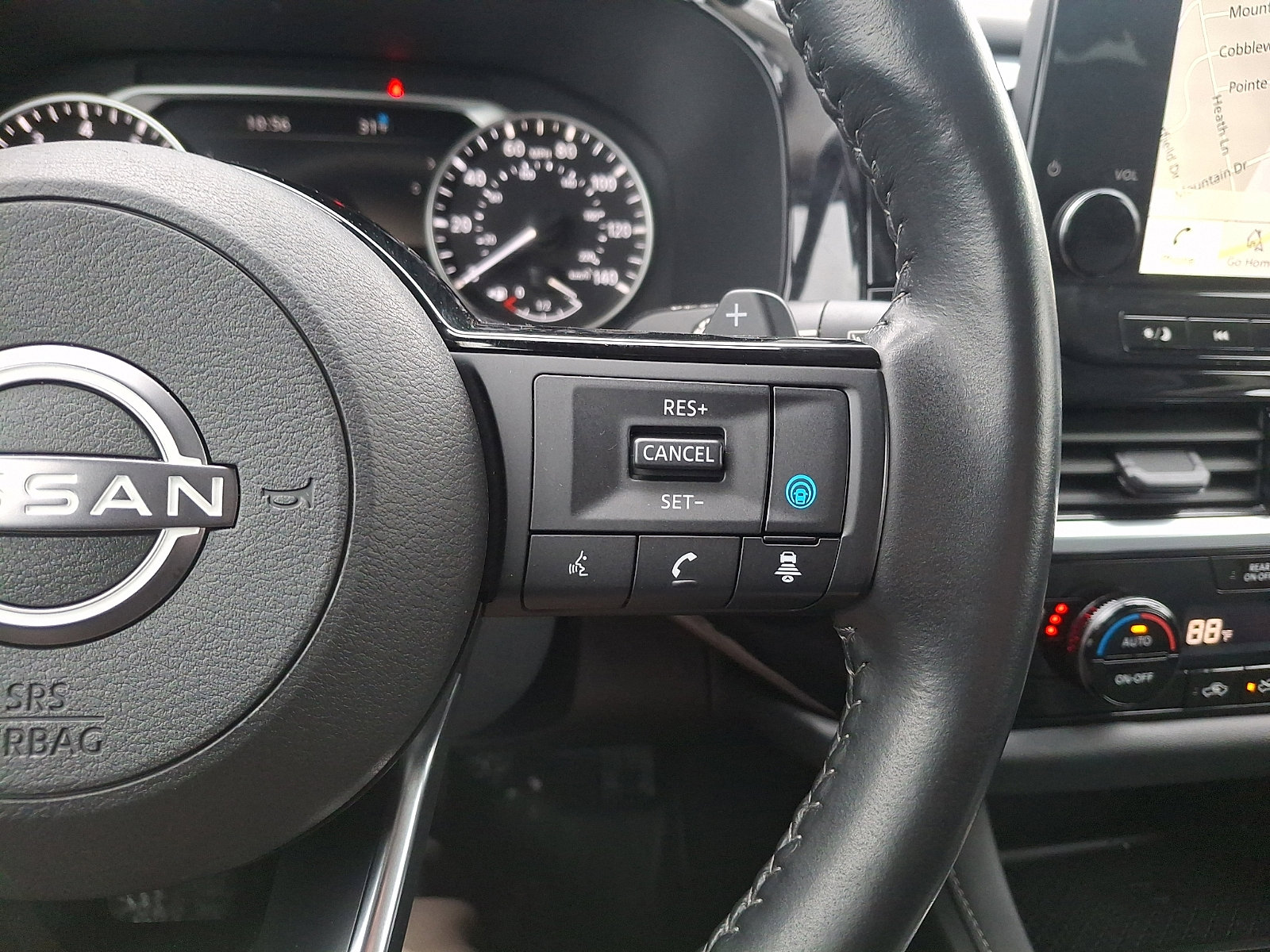 Used 2023 Nissan Pathfinder SL image 22
