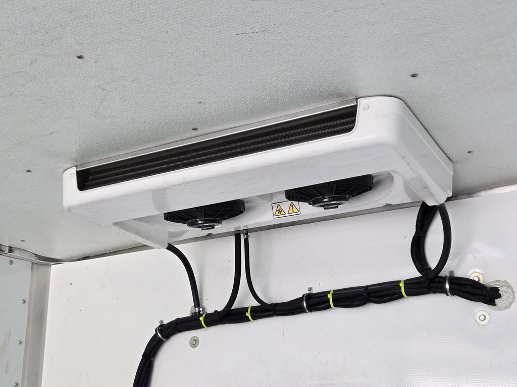 Used 2024 Chevrolet Express 3500 w/ Power Convenience Package RWD image 31