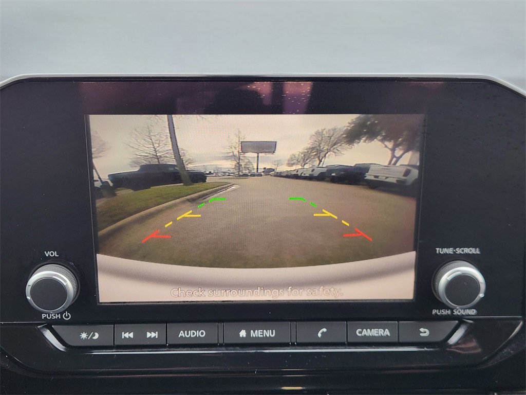 Used 2022 Nissan Pathfinder SV w/ Cargo Package image 15