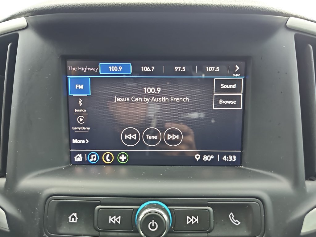 Used 2022 GMC Terrain SLE w/ Driver Convenience Package FWD image 21