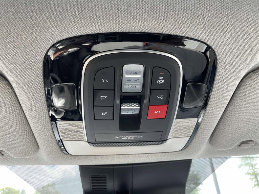 Certified 2024 Hyundai Palisade Limited image 32