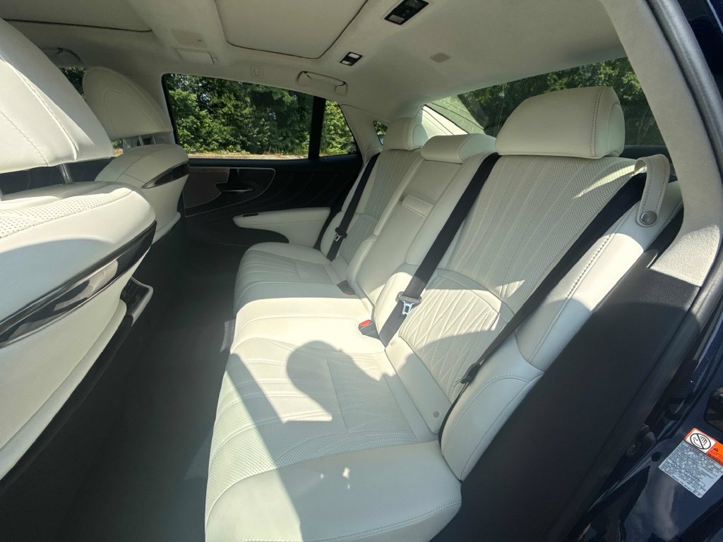Used 2022 Lexus LS 500 w/ Interior Upgrade Package RWD image 12
