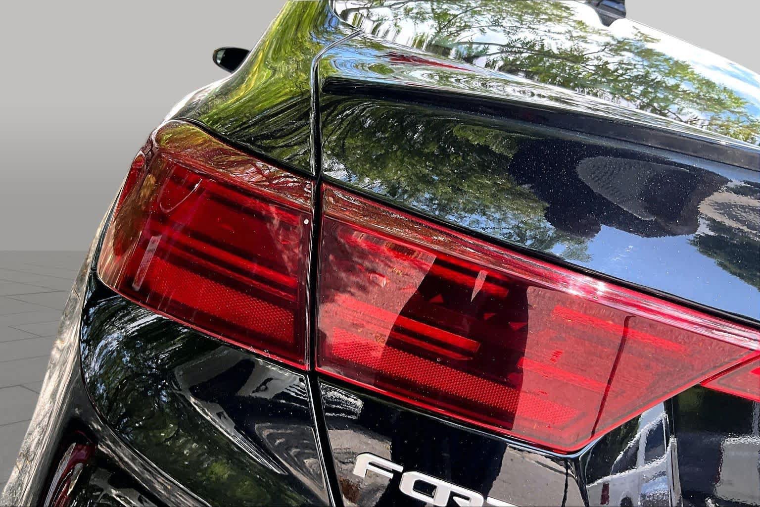 Used 2023 Kia Forte GT-Line FWD image 28