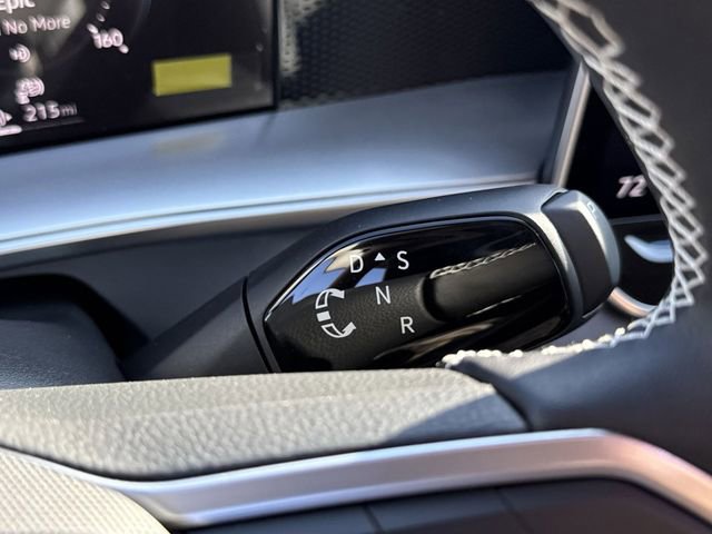 New 2026 Volkswagen Tiguan SE image 13