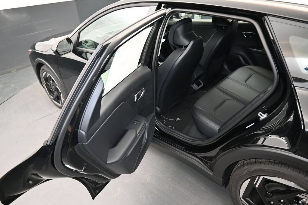 New 2026 Kia K4 GT-Line Turbo FWD image 9