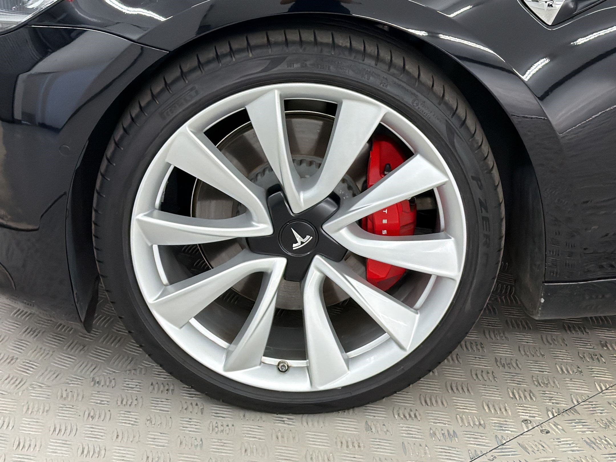 Used 2019 Tesla Model 3 Performance AWD/4WD image 10