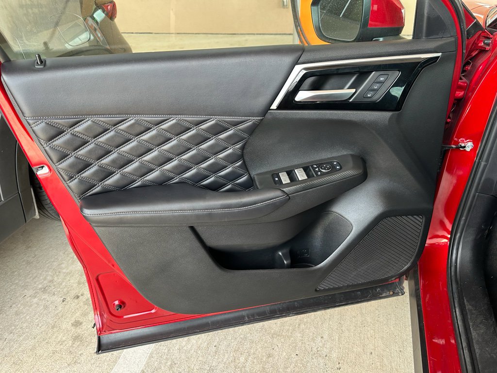 Used 2023 Mitsubishi Outlander SEL 40th Anniversary image 9