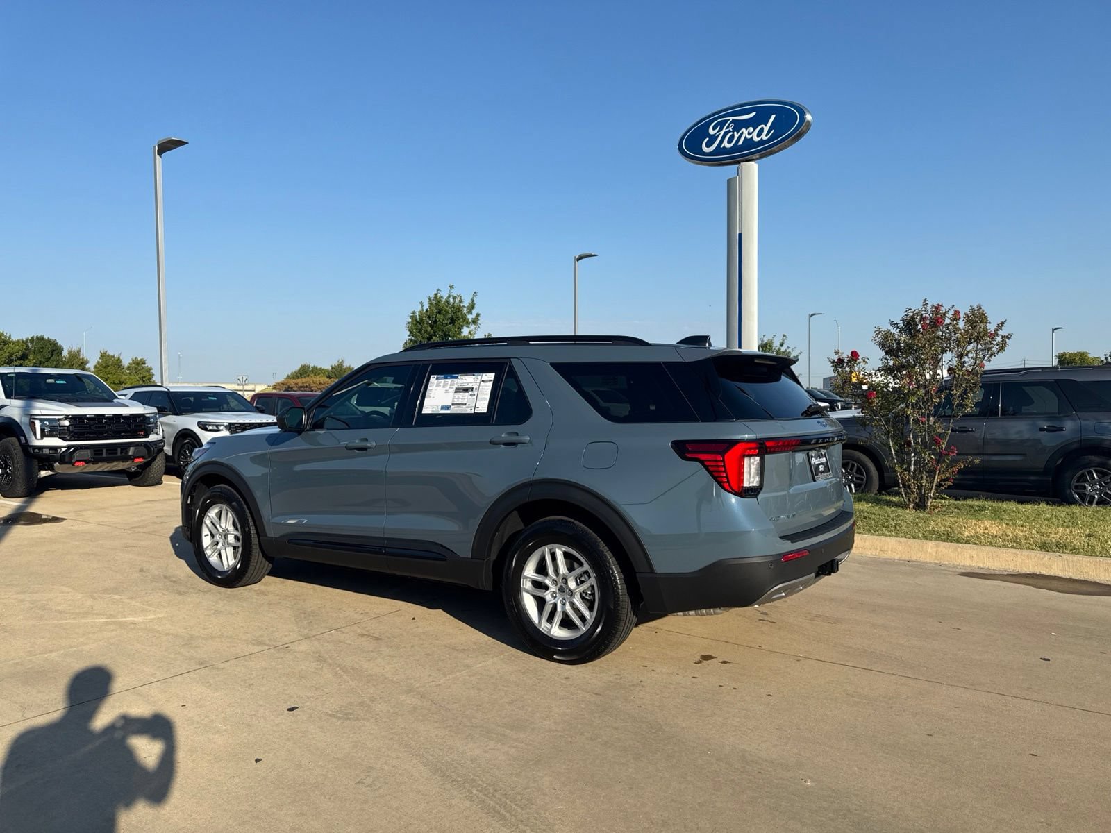 New 2026 Ford Explorer Active w/ Active Comfort Package RWD image 3