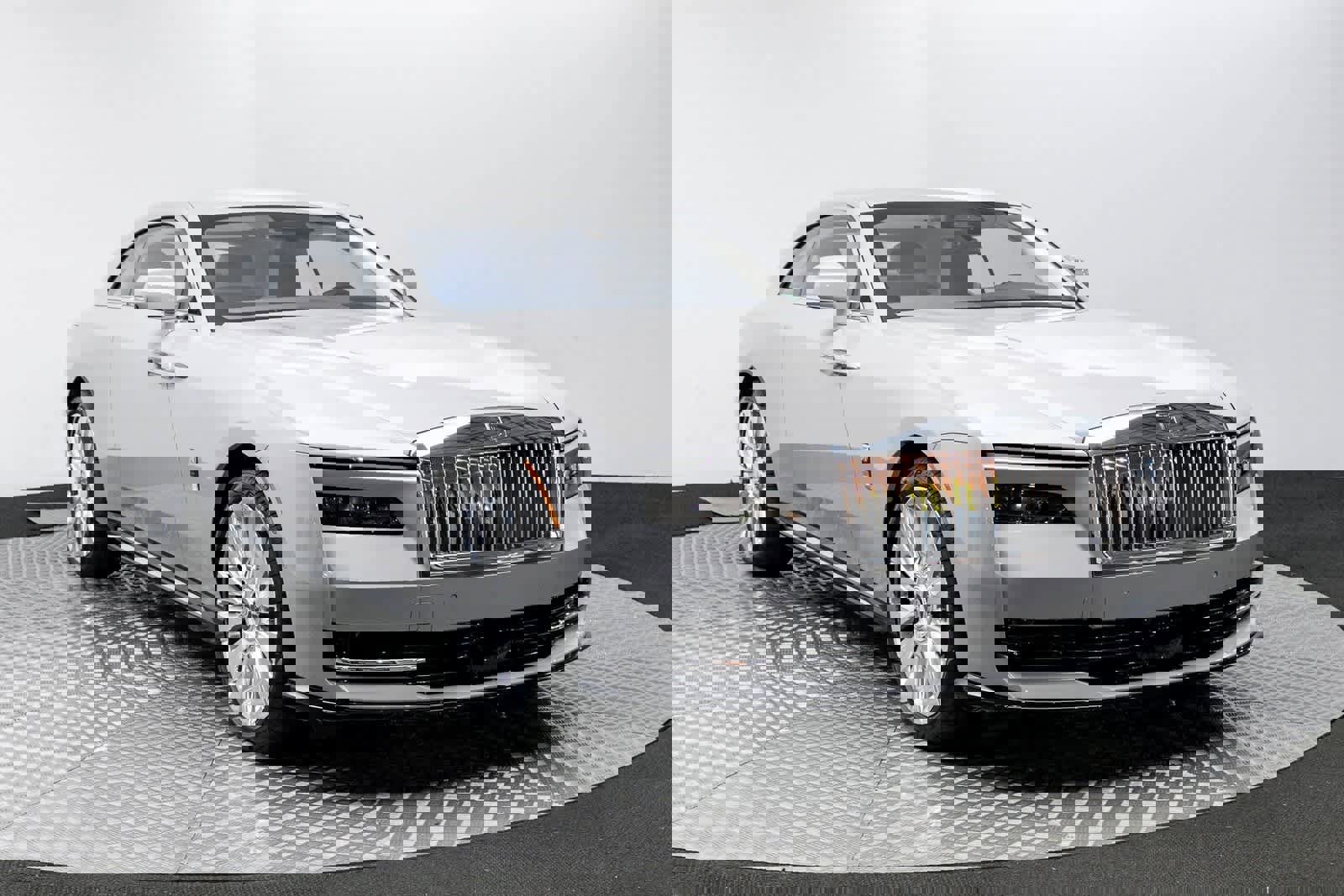 New 2025 Rolls-Royce Spectre image 46