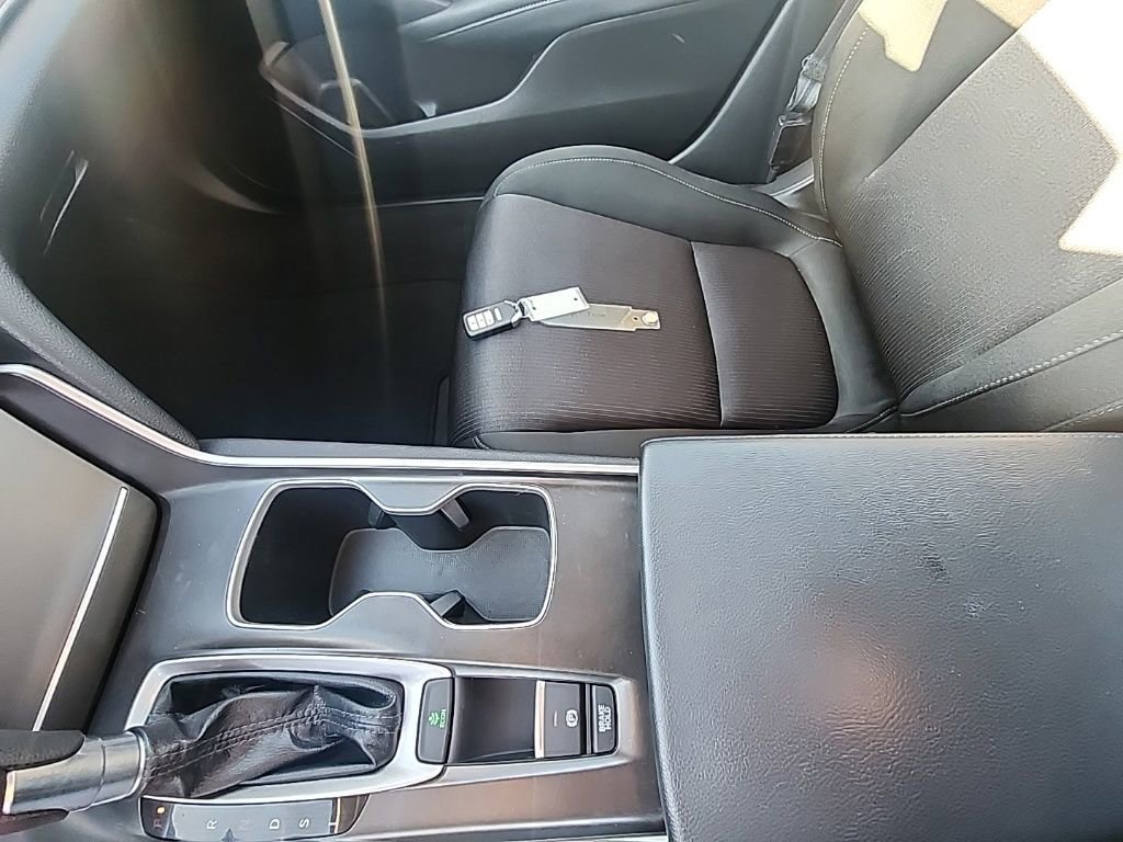 Used 2018 Honda Accord LX image 19