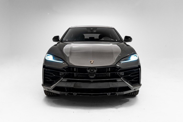 Used 2025 Lamborghini Urus SE AWD/4WD image 37