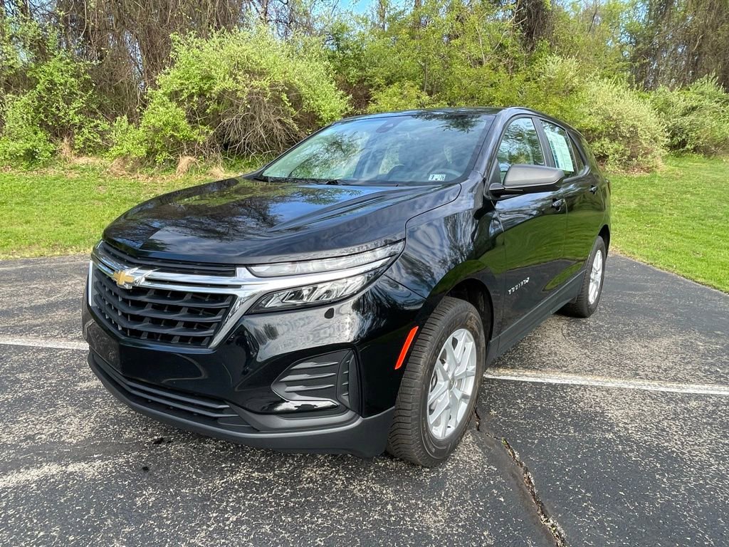 Used 2023 Chevrolet Equinox LS AWD/4WD image 7