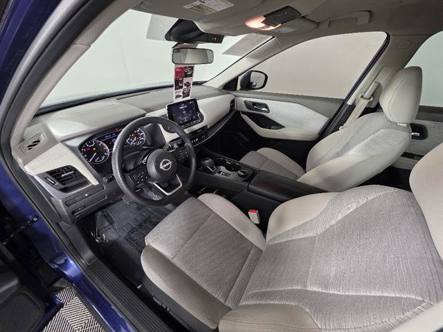 Used 2023 Nissan Rogue SV AWD/4WD image 27