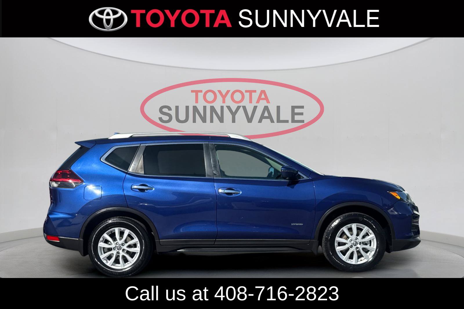 Used 2018 Nissan Rogue SV w/ Premium Package FWD image 9