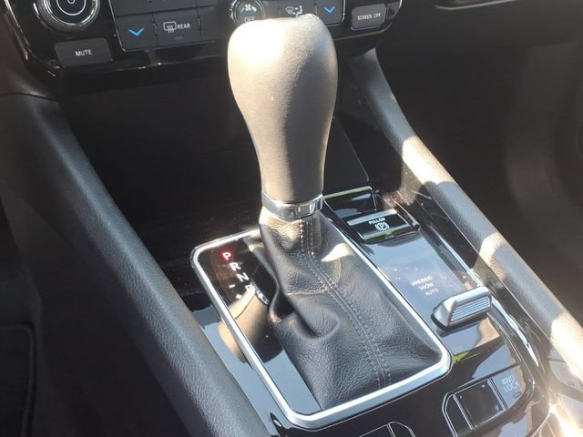 Used 2025 Jeep Compass Limited AWD/4WD image 18