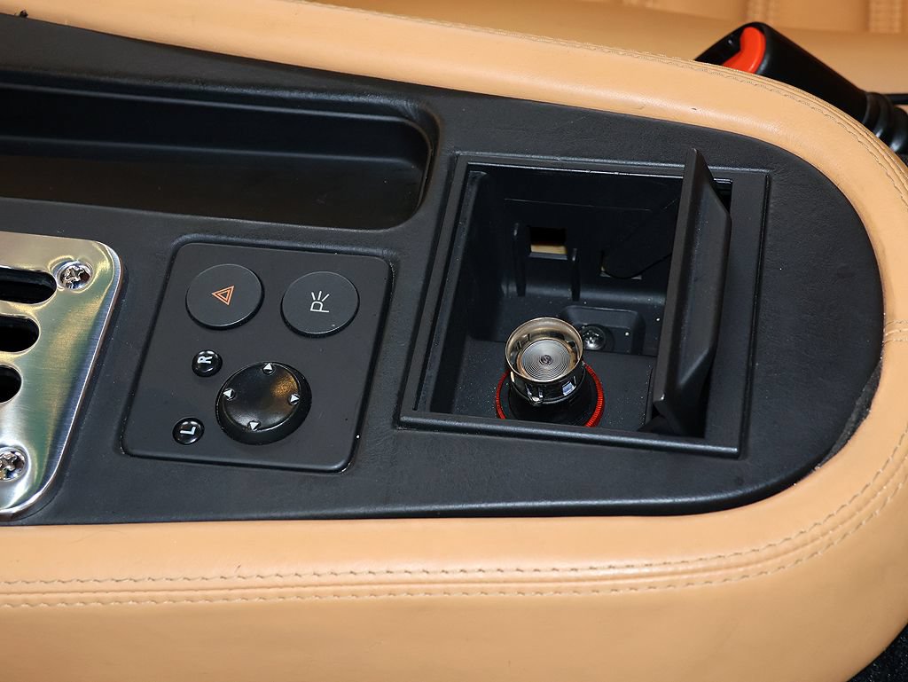 Used 2000 Ferrari 550 Maranello Coupe RWD image 99