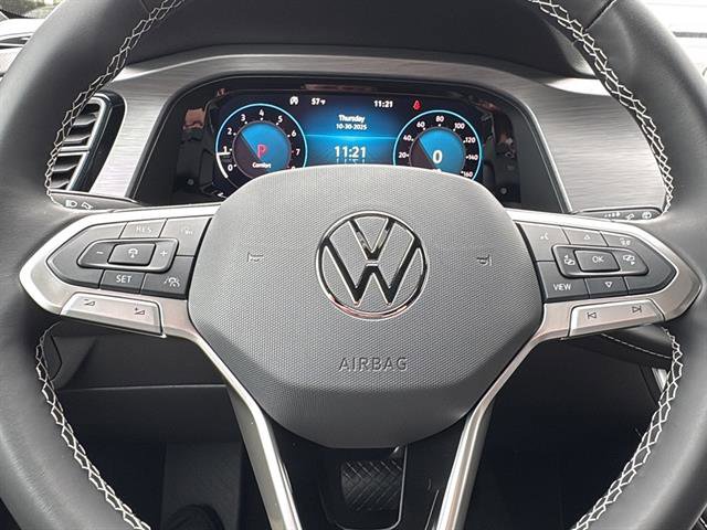 New 2026 Volkswagen Atlas Cross Sport SE image 14