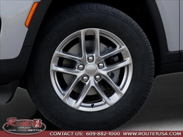 New 2026 Jeep Grand Cherokee Laredo X image 9