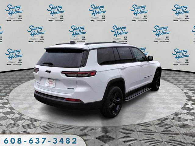 Used 2023 Jeep Grand Cherokee L Limited w/ Black Appearance Package AWD/4WD image 5