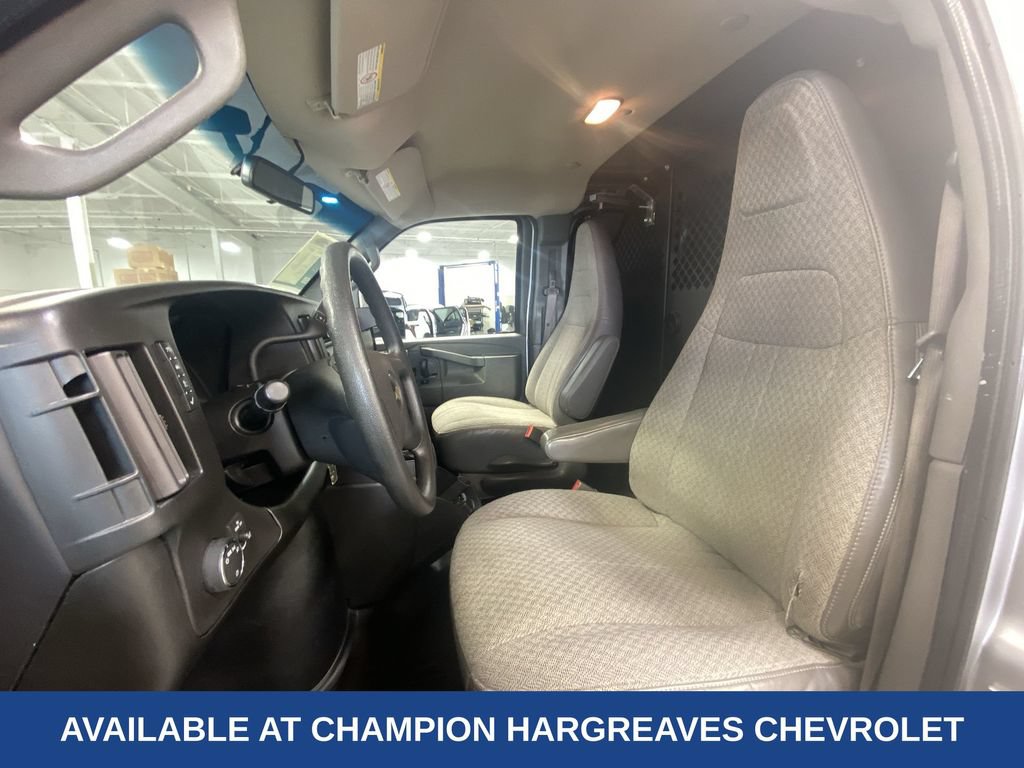 Certified 2022 Chevrolet Express 2500 w/ Enhanced Convenience Package RWD image 26