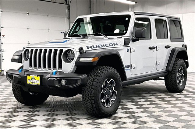 Used 2022 Jeep Wrangler Unlimited Rubicon 4xe w/ Cold Weather Group image 12