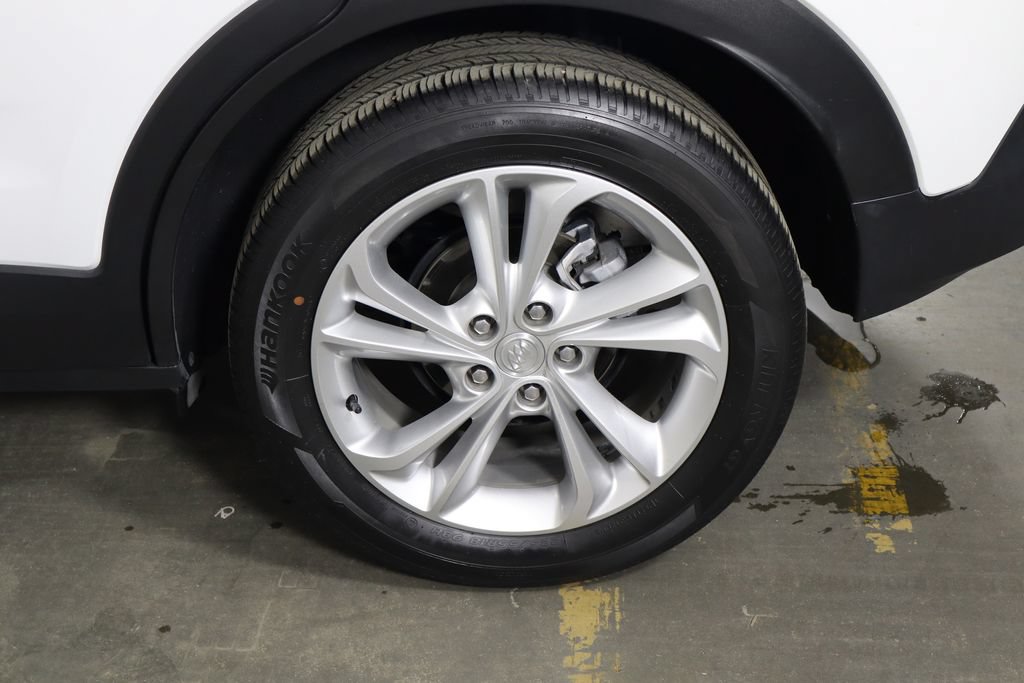 Used 2023 Buick Encore GX Preferred FWD image 38
