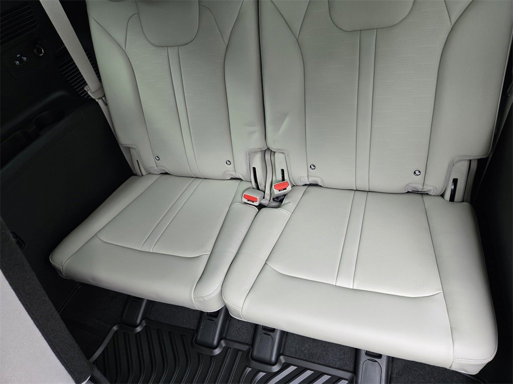 New 2026 Kia Sorento S w/ S Panoramic Sunroof Package image 21