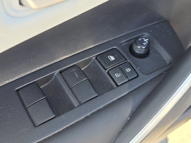 Used 2020 Toyota Corolla SE FWD image 20