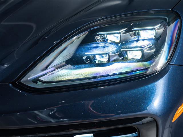 New 2026 Porsche Cayenne Coupe image 12