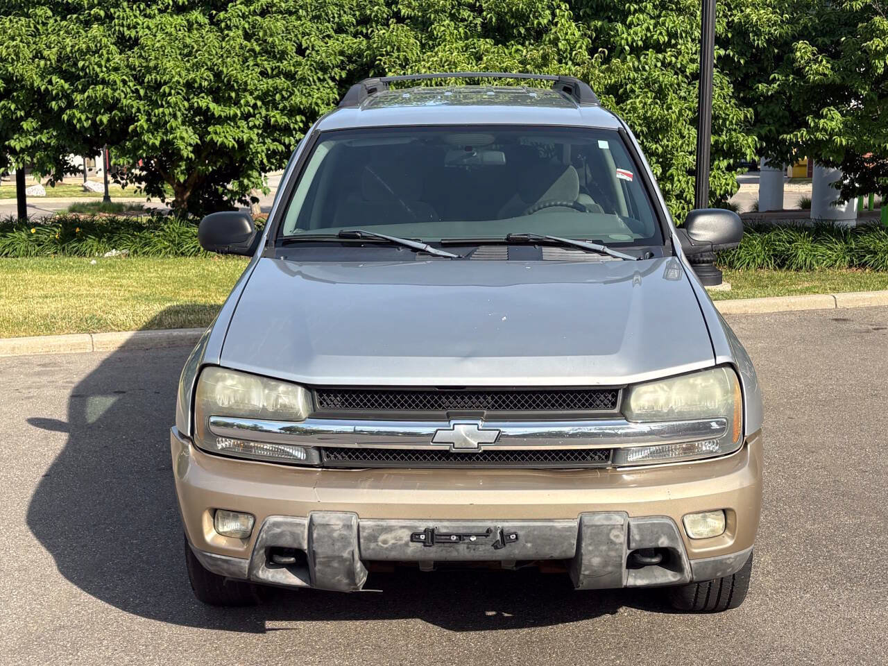 Used 2004 Chevrolet TrailBlazer 4WD w/ LS Preferred Equipment Group image 4