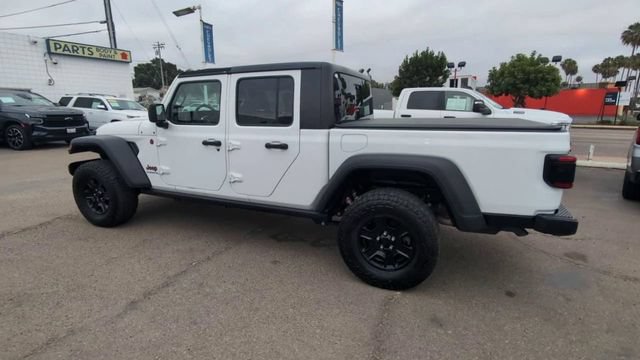 Used 2021 Jeep Gladiator Mojave AWD/4WD image 6