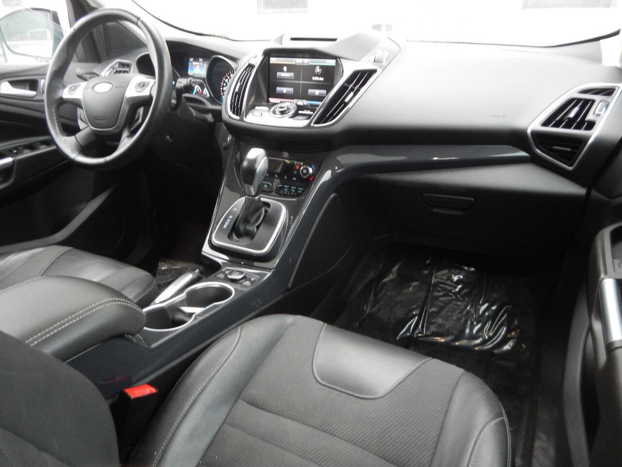 Used 2013 Ford Escape Titanium w/ Parking Technology Pkg image 34