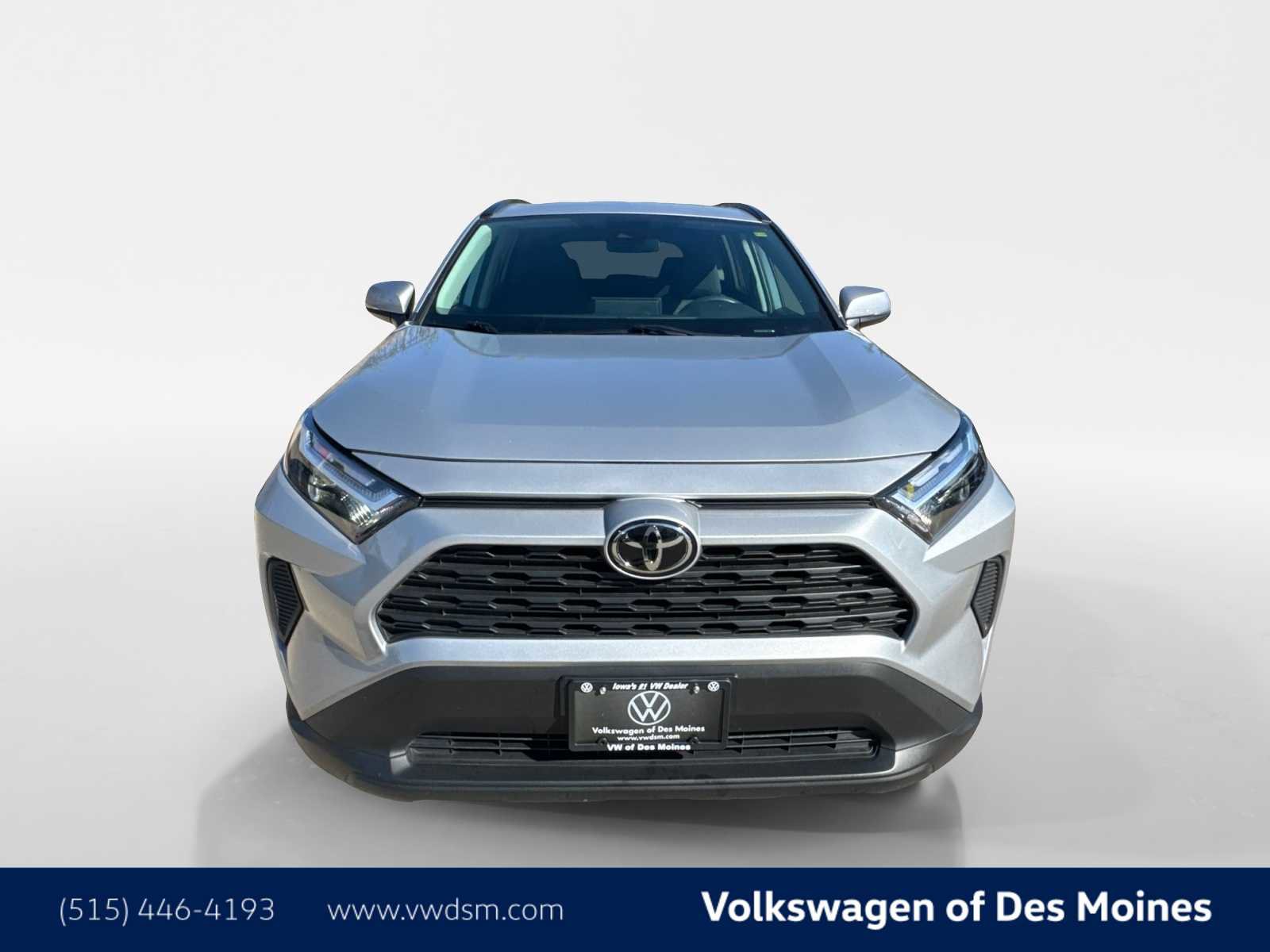 Used 2025 Toyota RAV4 XLE image 7