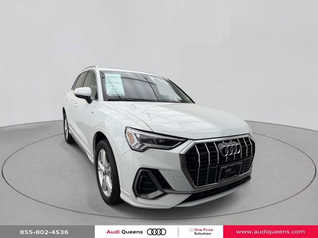 Certified 2023 Audi Q3 2.0T Premium Plus w/ Premium Plus Package AWD/4WD image 3