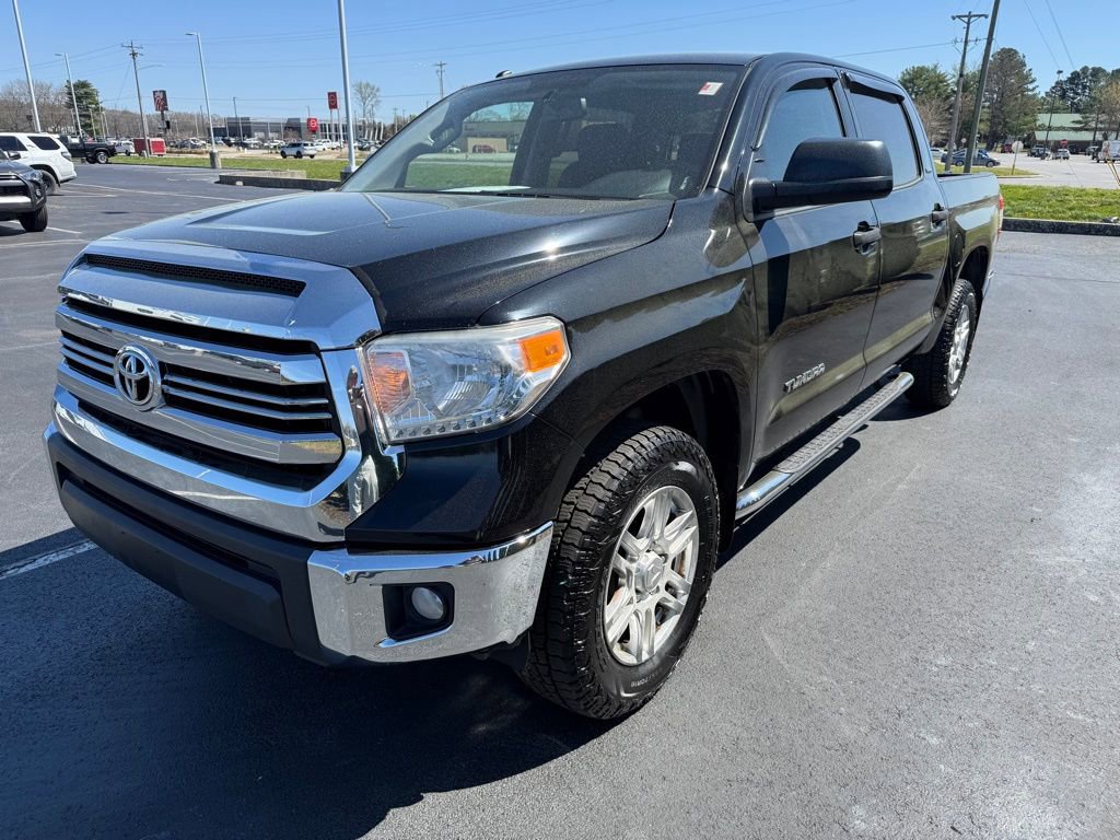 Used 2017 Toyota Tundra SR5 image 6