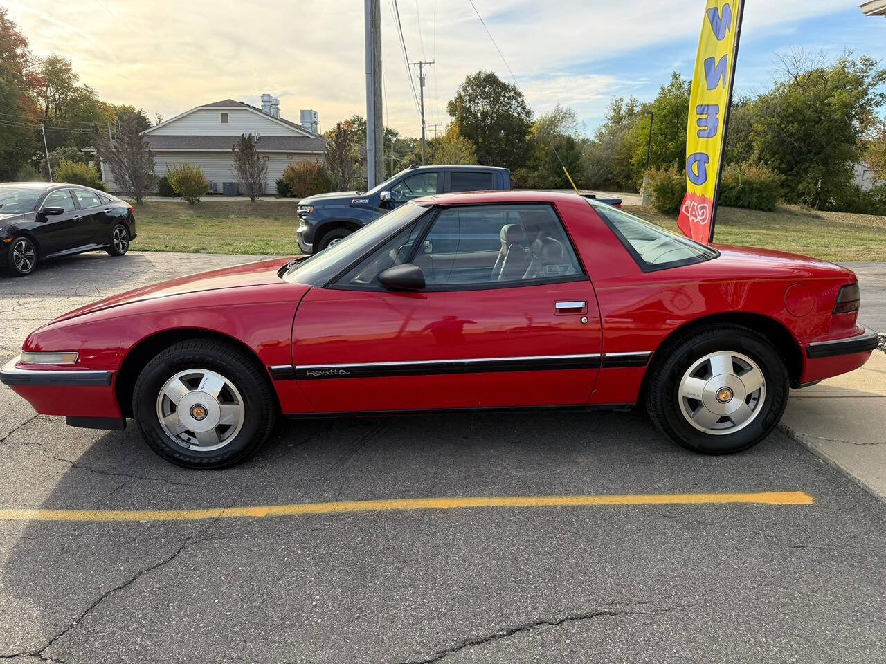 Used 1988 Buick Reatta Coupe image 6