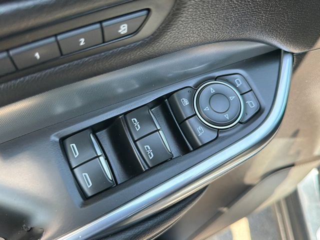 Used 2020 Cadillac XT4 Premium Luxury FWD image 16