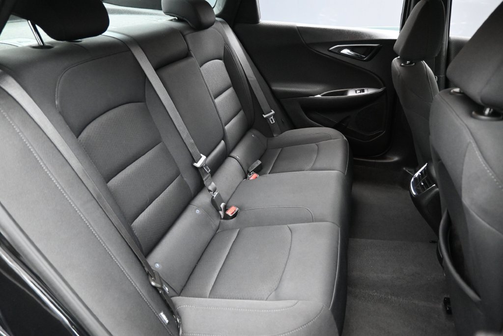 Used 2024 Chevrolet Malibu LT FWD image 24