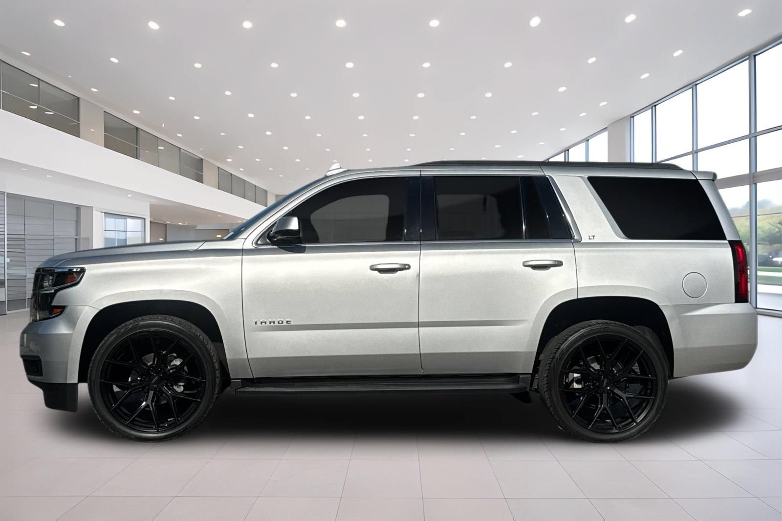 Used 2019 Chevrolet Tahoe LT RWD image 7